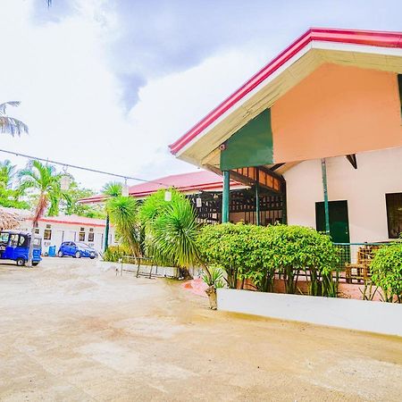 Oyo 875 Madhavi Beach Resort Balibago Ngoại thất bức ảnh
