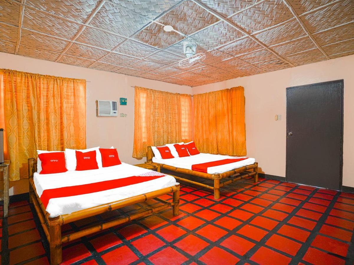 Oyo 875 Madhavi Beach Resort Balibago Ngoại thất bức ảnh