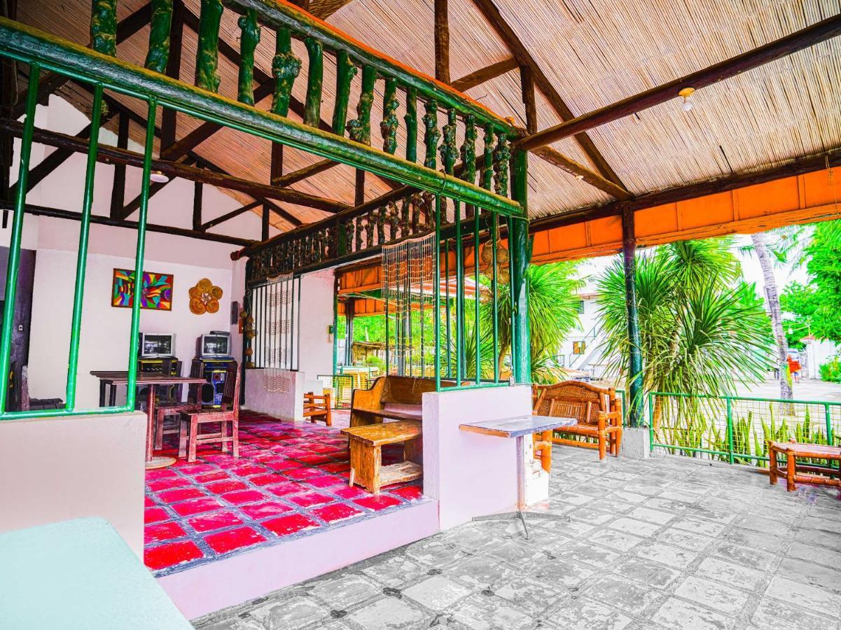 Oyo 875 Madhavi Beach Resort Balibago Ngoại thất bức ảnh